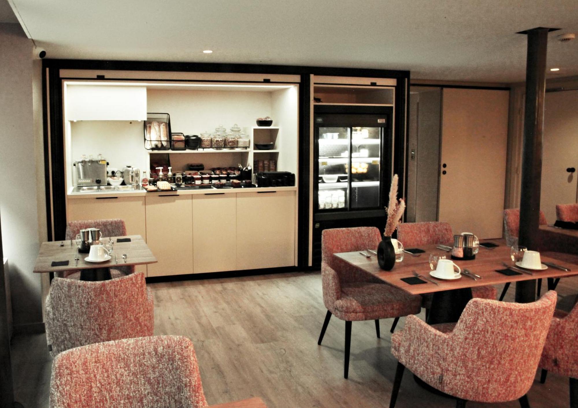 Hotel-Restaurant St-Christophe Belfort Exteriör bild